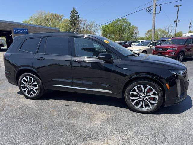 used 2024 Cadillac XT6 car, priced at $52,951