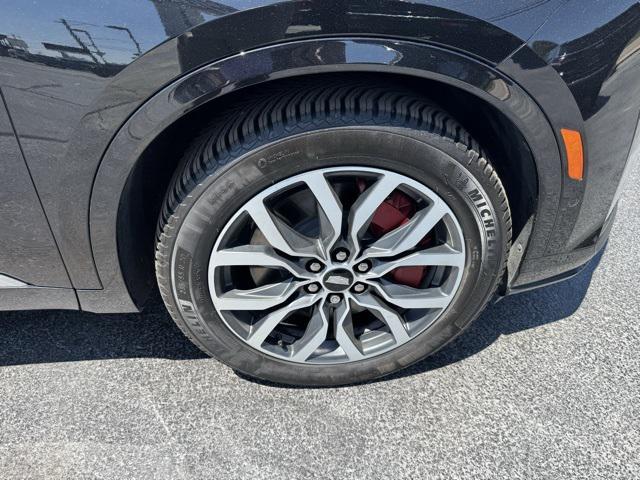 used 2024 Cadillac XT6 car, priced at $52,951