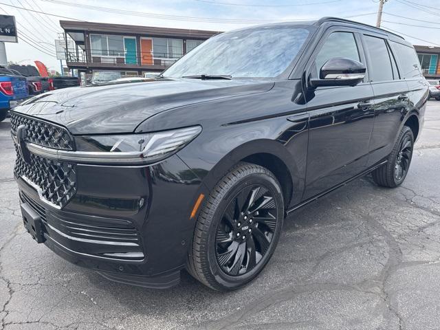 new 2025 Lincoln Navigator car, priced at $105,745