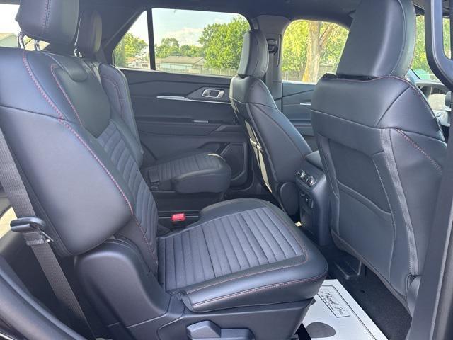 new 2025 Ford Explorer car, priced at $48,766