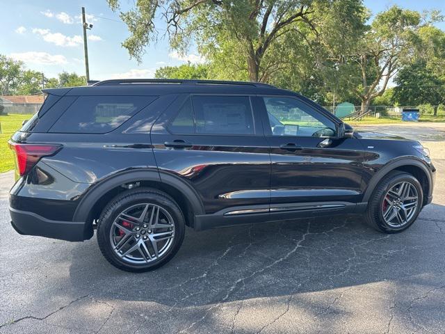 new 2025 Ford Explorer car, priced at $48,766