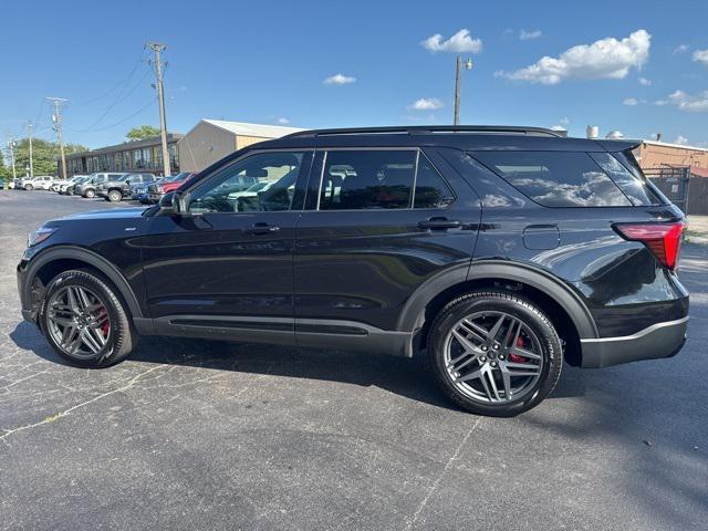 new 2025 Ford Explorer car, priced at $48,766