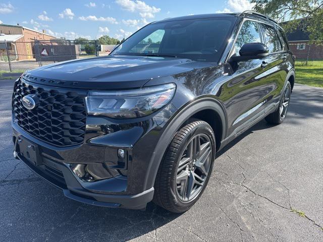 new 2025 Ford Explorer car, priced at $48,766
