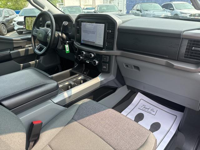 new 2025 Ford F-150 car, priced at $50,337