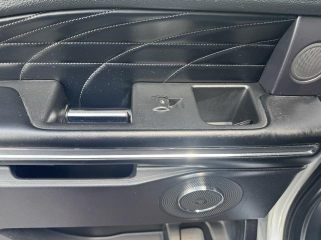 used 2019 Ford Expedition car, priced at $35,000