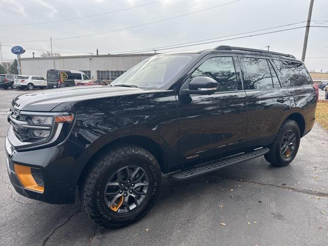 new 2025 Ford Expedition car, priced at $78,863