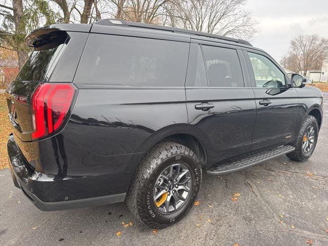 new 2025 Ford Expedition car, priced at $78,863