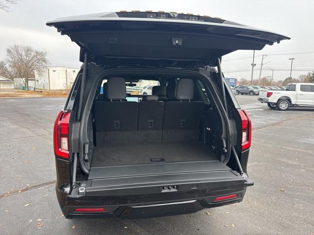 new 2025 Ford Expedition car, priced at $78,863