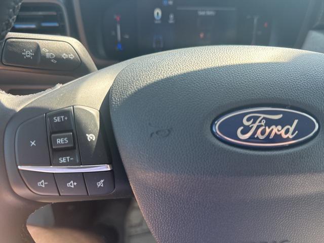 new 2025 Ford Maverick car, priced at $35,960