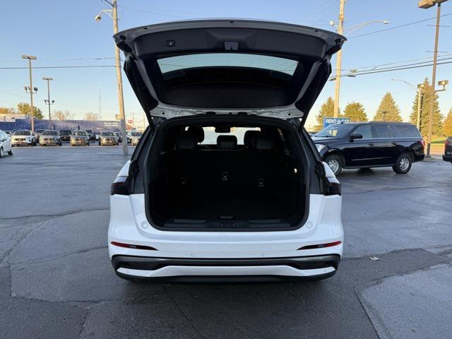 new 2025 Lincoln Nautilus car, priced at $68,706