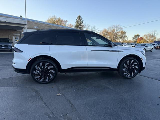 new 2025 Lincoln Nautilus car, priced at $68,706