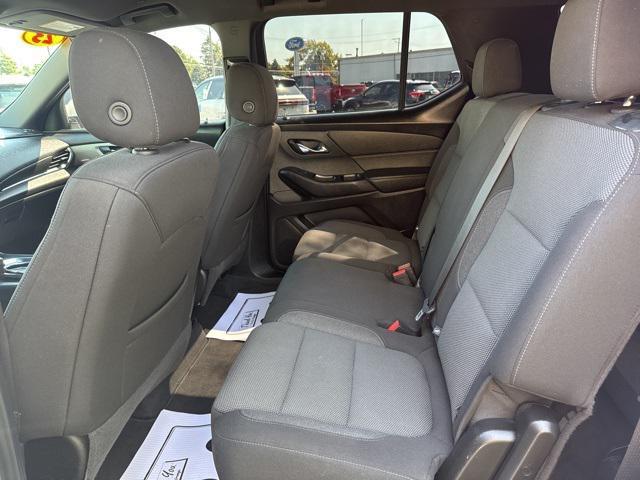 used 2023 Chevrolet Traverse car, priced at $24,451