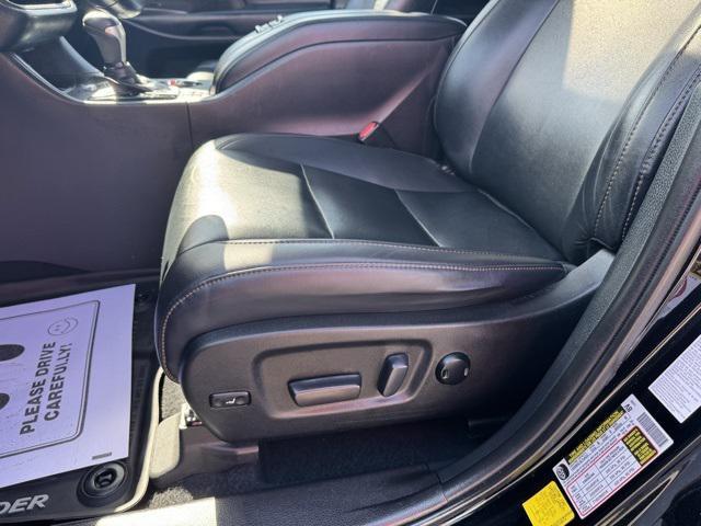 used 2019 Toyota Highlander Hybrid car, priced at $26,451