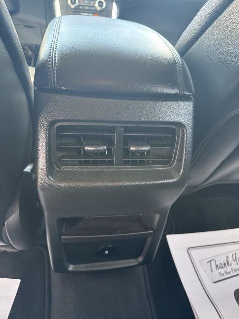 used 2024 Ford Edge car, priced at $25,451