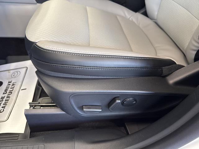 new 2025 Ford Escape PHEV car, priced at $35,184