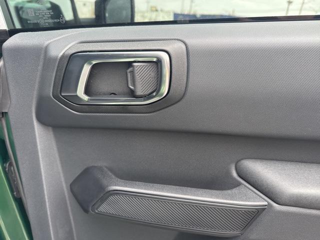 new 2025 Ford Bronco car, priced at $44,727