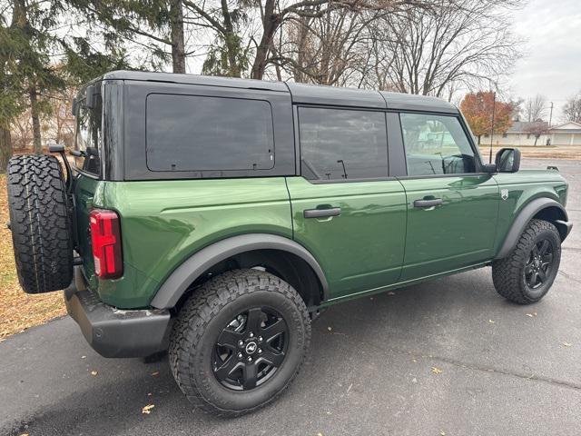 new 2025 Ford Bronco car, priced at $44,727