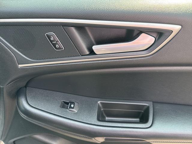 used 2023 Ford Edge car, priced at $22,951