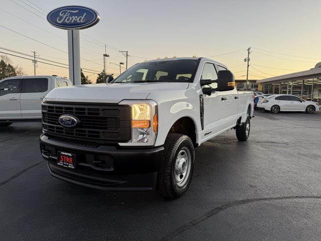 new 2024 Ford F-350 car, priced at $61,790