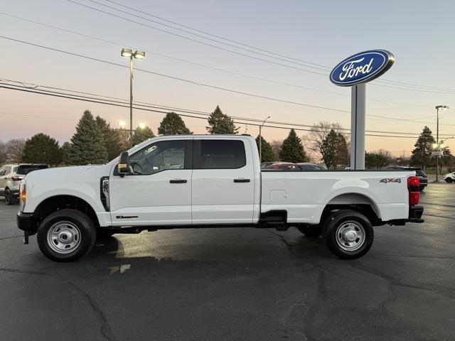 new 2024 Ford F-350 car, priced at $61,790