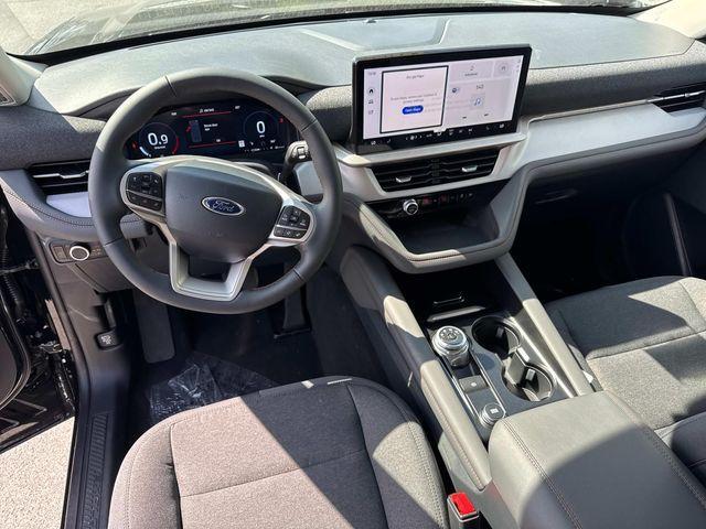 new 2025 Ford Explorer car, priced at $40,499