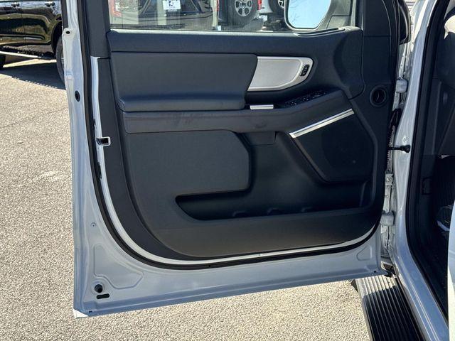 new 2025 Ford Expedition Max car, priced at $75,345