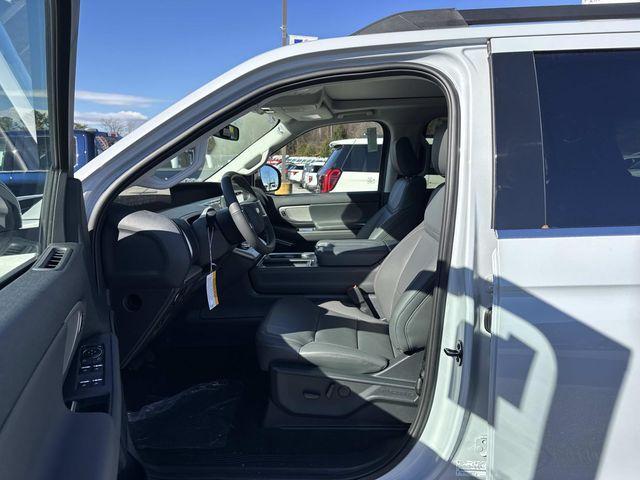 new 2025 Ford Expedition Max car, priced at $75,345