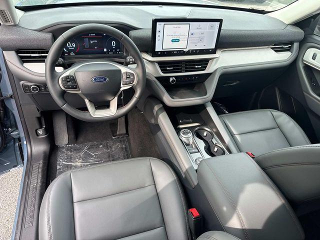 new 2025 Ford Explorer car, priced at $46,995