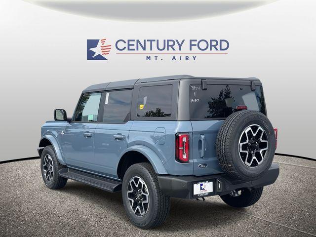 new 2025 Ford Bronco car, priced at $54,499