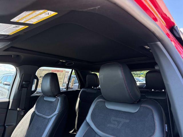 new 2025 Ford Explorer car, priced at $58,995