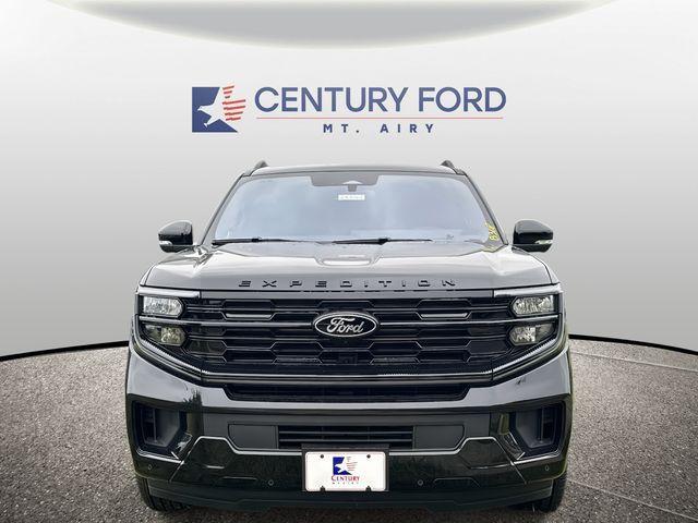 new 2025 Ford Expedition car, priced at $78,995
