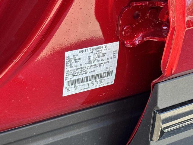 new 2025 Ford Explorer car, priced at $59,500