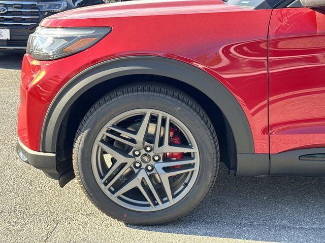 new 2025 Ford Explorer car, priced at $59,500