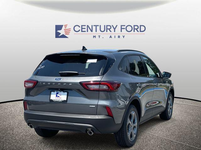 new 2025 Ford Escape car, priced at $28,995