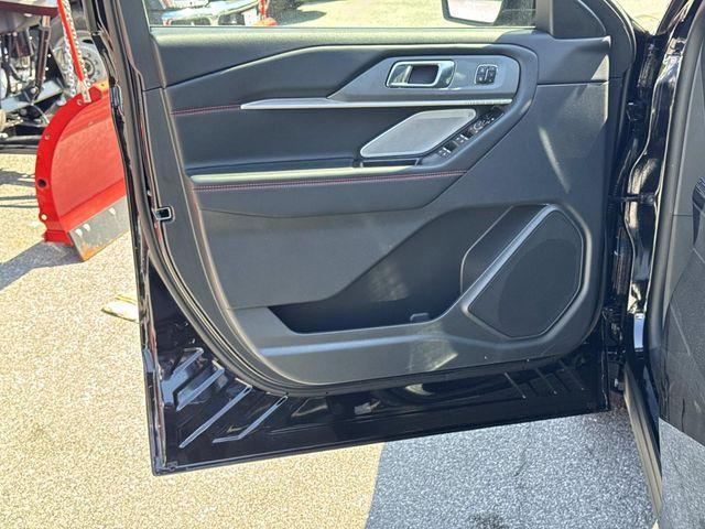new 2025 Ford Explorer car, priced at $58,195