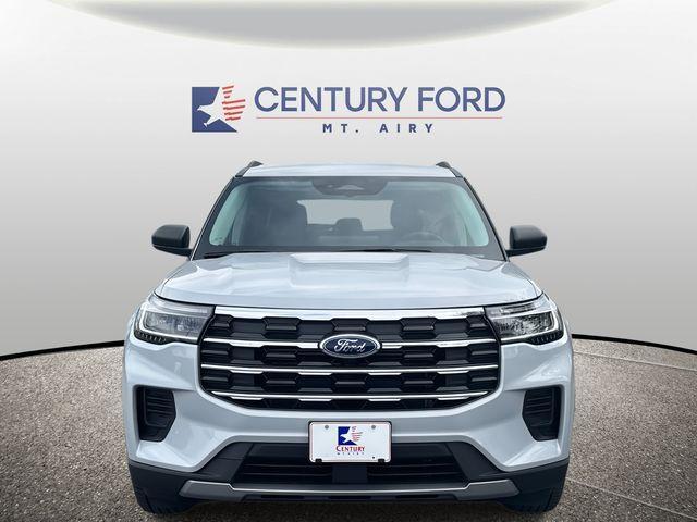 new 2025 Ford Explorer car, priced at $41,995