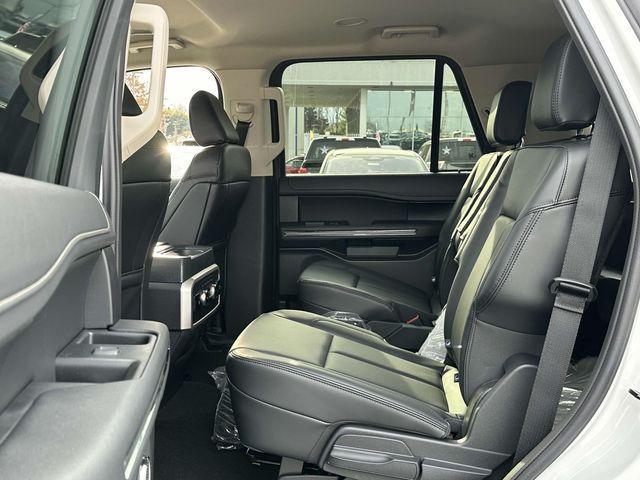 new 2024 Ford Expedition car, priced at $65,975