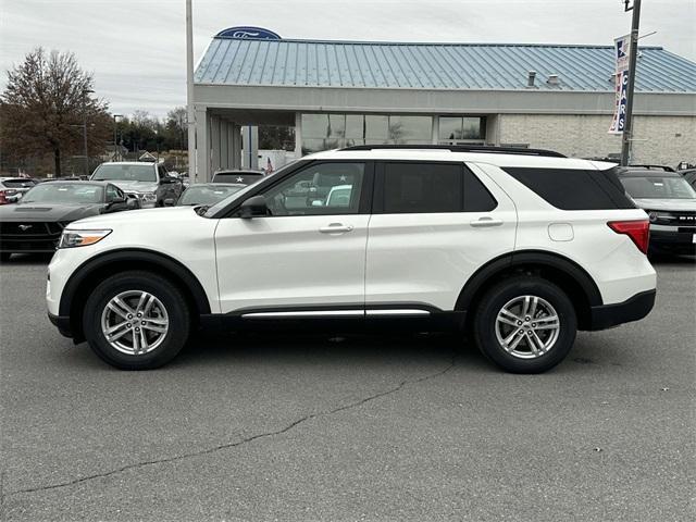 new 2024 Ford Explorer car, priced at $39,000