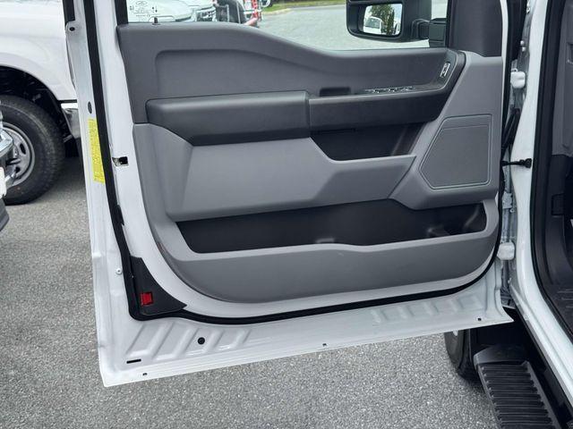 new 2025 Ford F-350 car, priced at $68,738