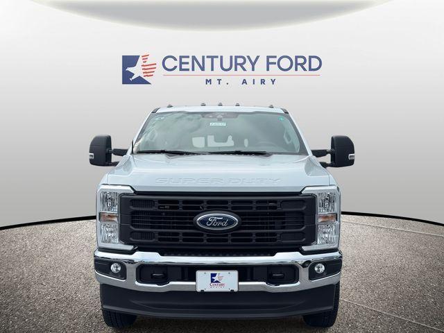 new 2025 Ford F-350 car, priced at $68,738