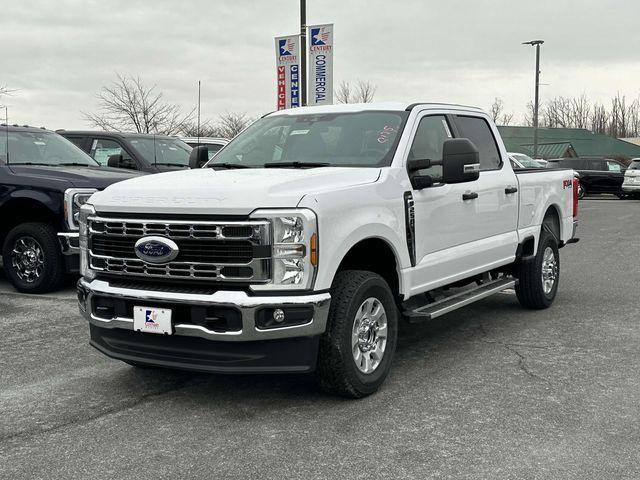 new 2024 Ford F-250 car, priced at $58,325