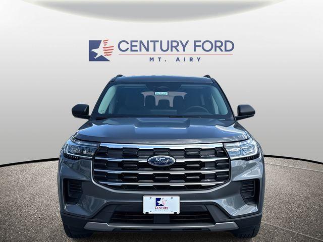 new 2025 Ford Explorer car, priced at $40,499