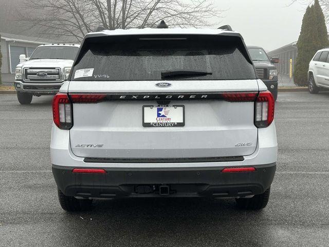 new 2025 Ford Explorer car, priced at $41,950