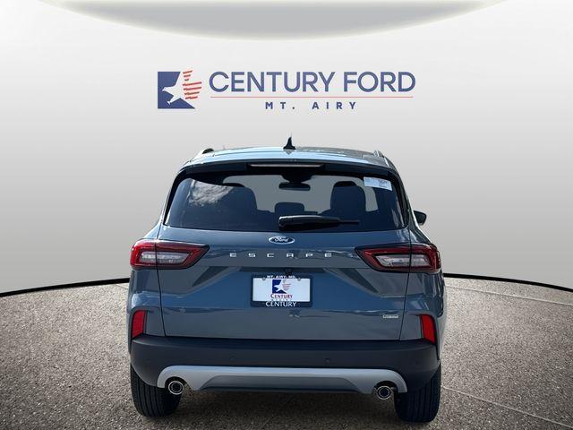 new 2025 Ford Escape car, priced at $31,299