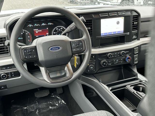 new 2024 Ford F-350 car, priced at $57,500