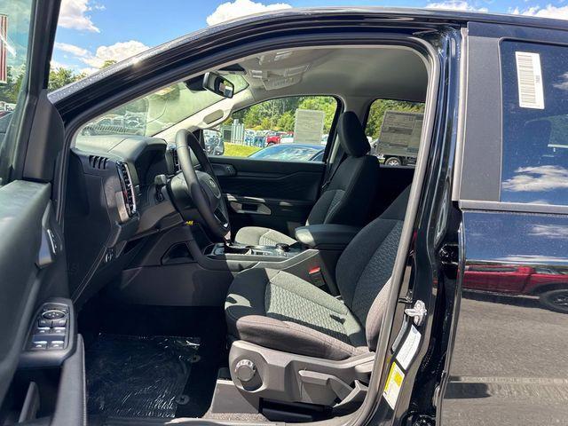 new 2025 Ford Ranger car, priced at $39,995