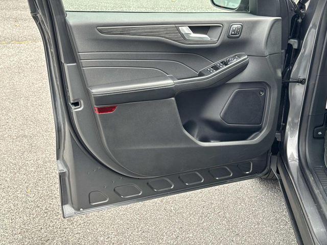 used 2024 Ford Escape car, priced at $27,895