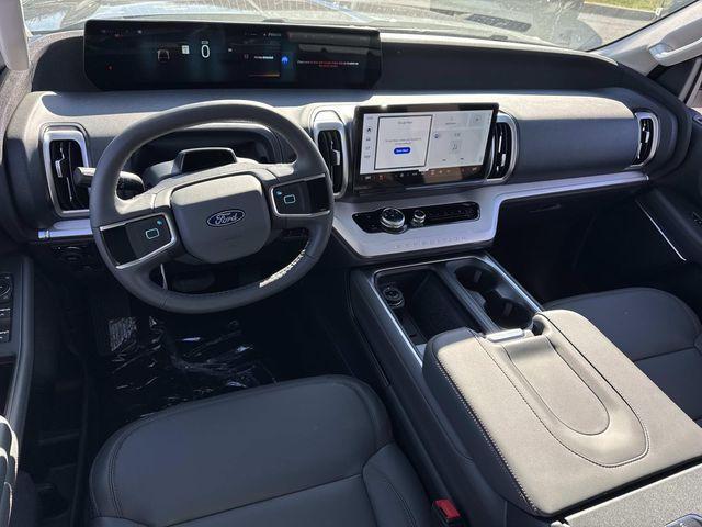 new 2025 Ford Expedition Max car, priced at $75,345