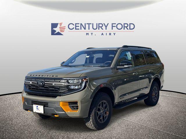 new 2025 Ford Expedition car, priced at $83,945