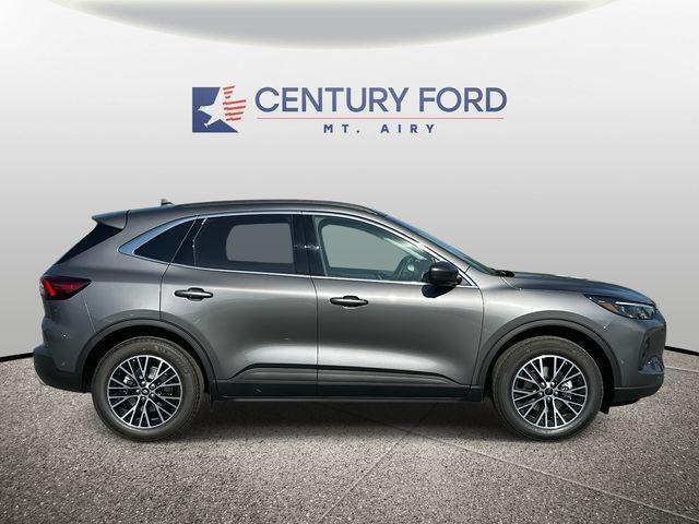 new 2024 Ford Escape car, priced at $35,899